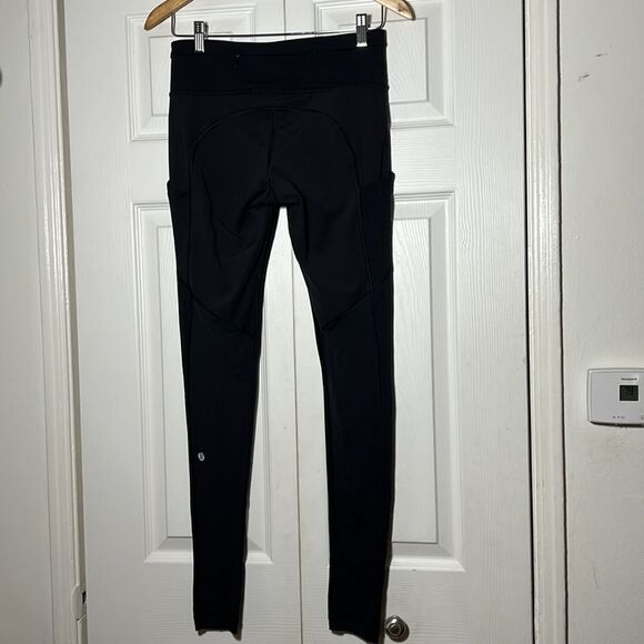 Lululemon Black Partially Sheer leggings size 6 - Picture 5 of 6